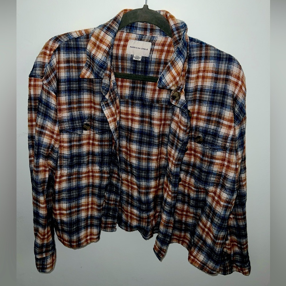 AMERICAN EAGLE AE Oversized Crop Plaid Flannel Button Down Boyfriend Boxy Fit